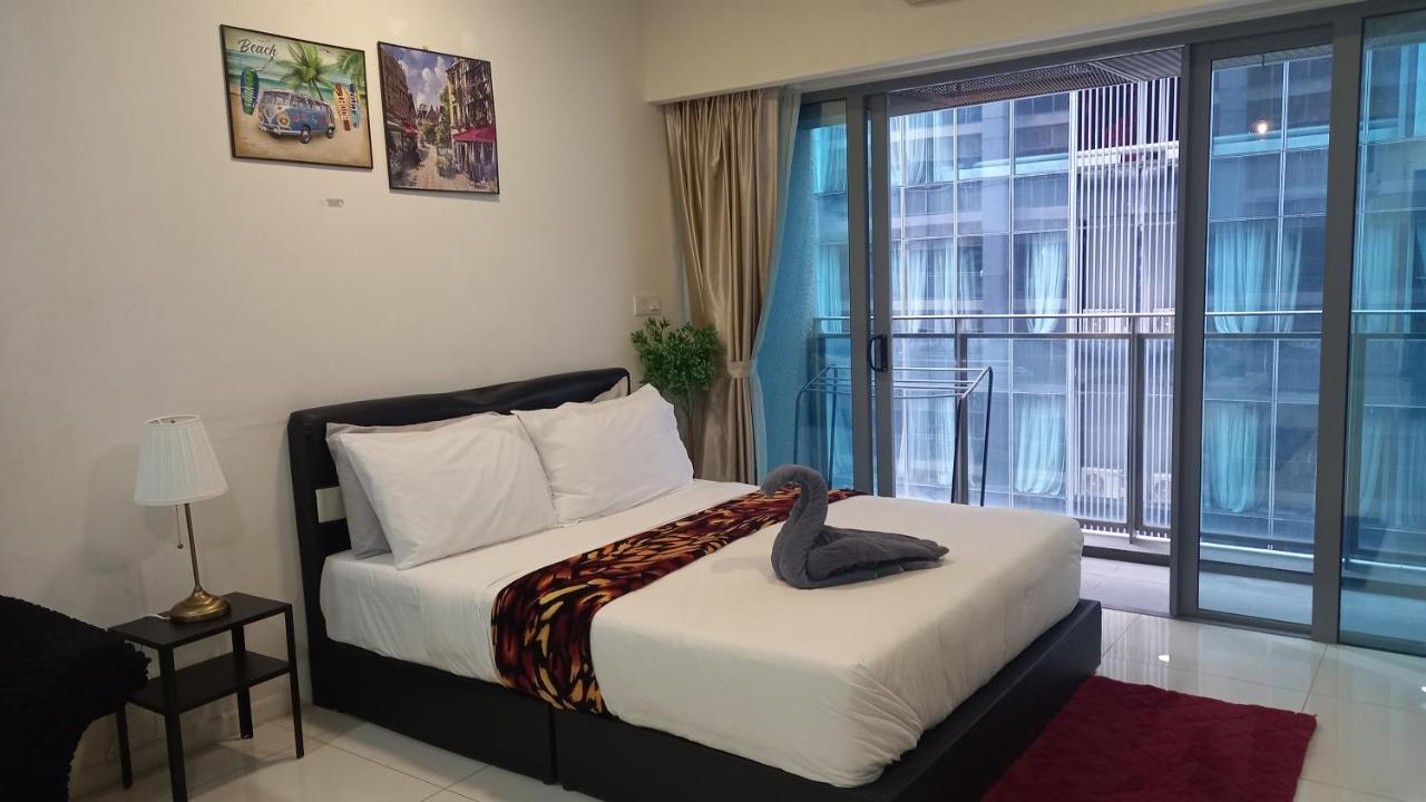 Summer Suites Klcc By Malenehom Kuala Lumpur Luaran gambar