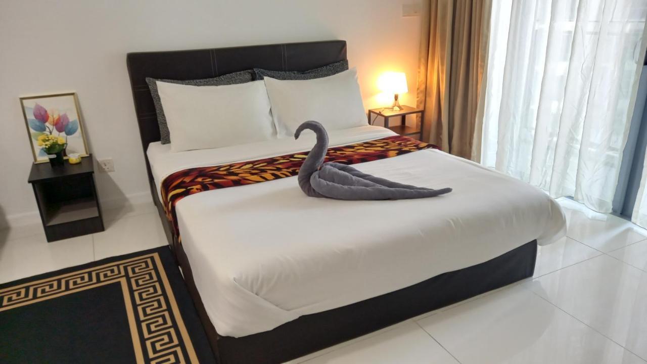 Summer Suites Klcc By Malenehom Kuala Lumpur Luaran gambar