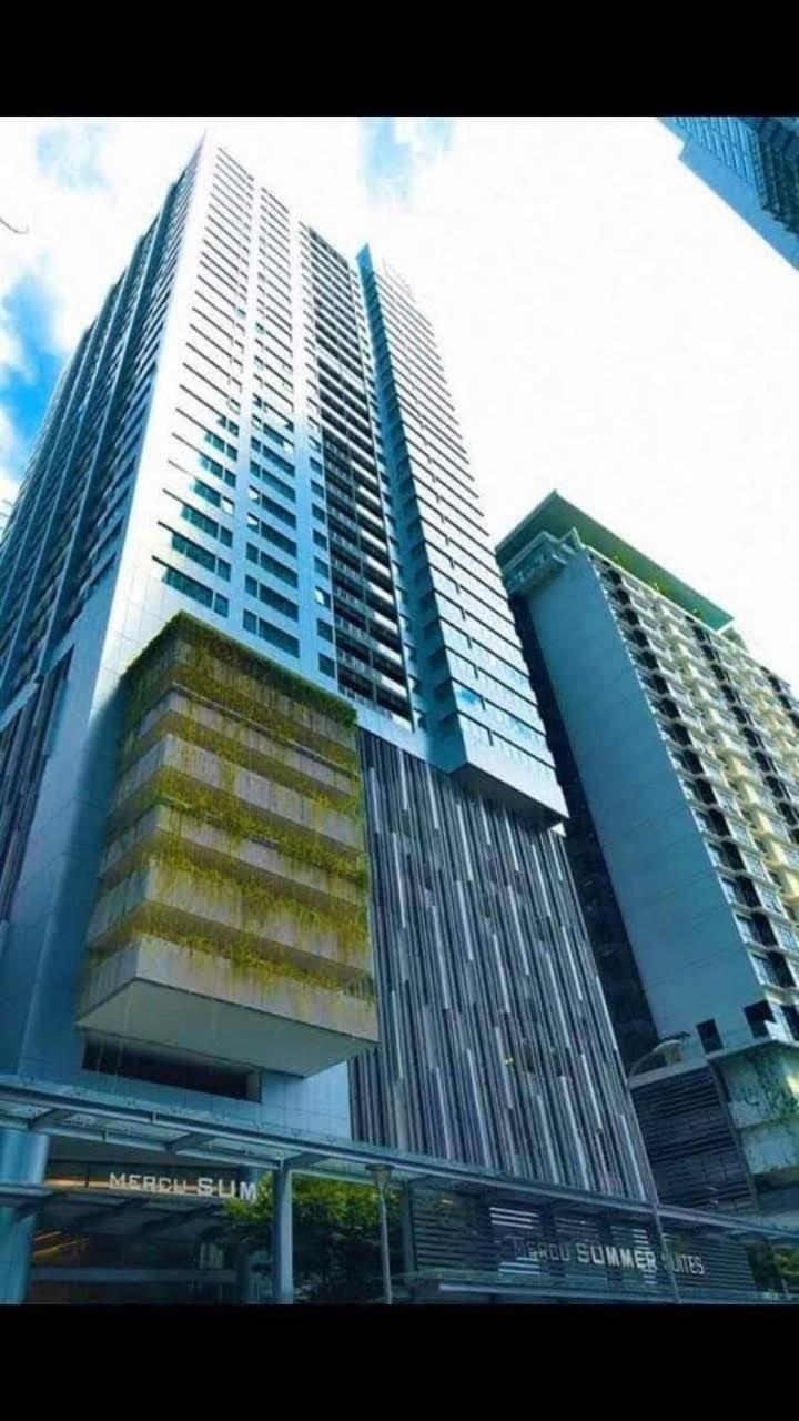 Summer Suites Klcc By Malenehom Kuala Lumpur Bilik gambar